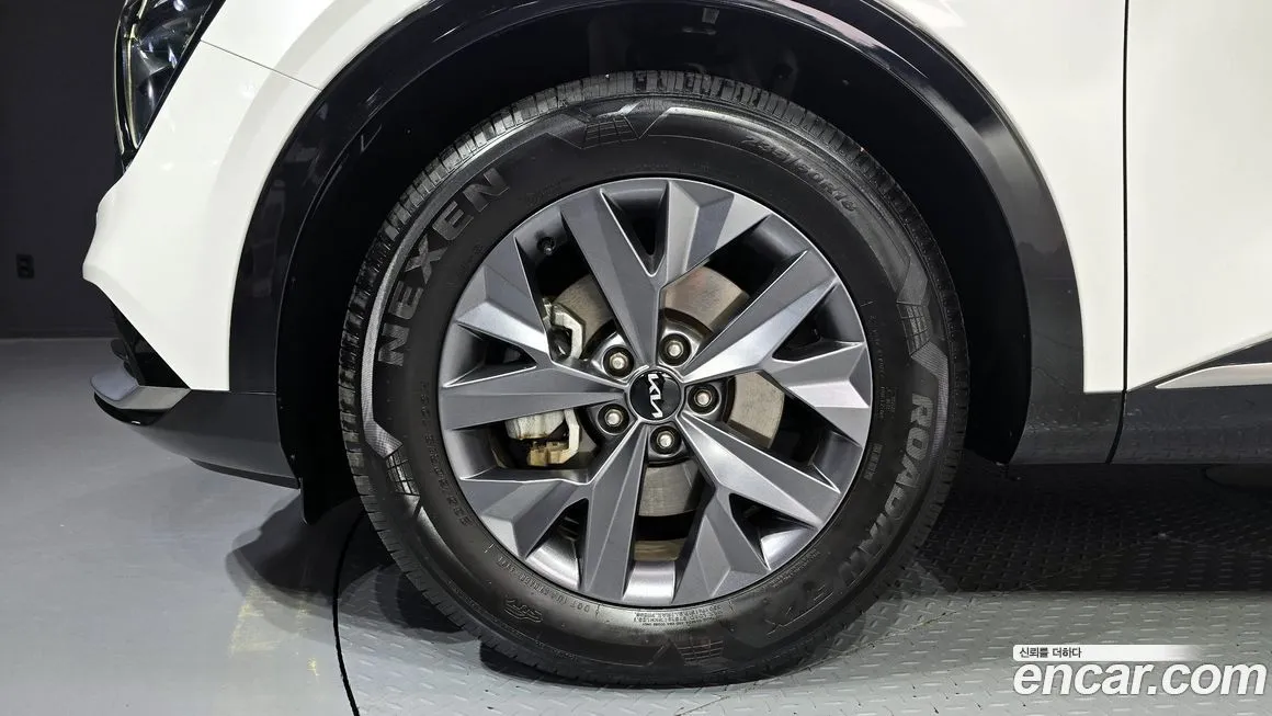 Kia Sportage — фото 5