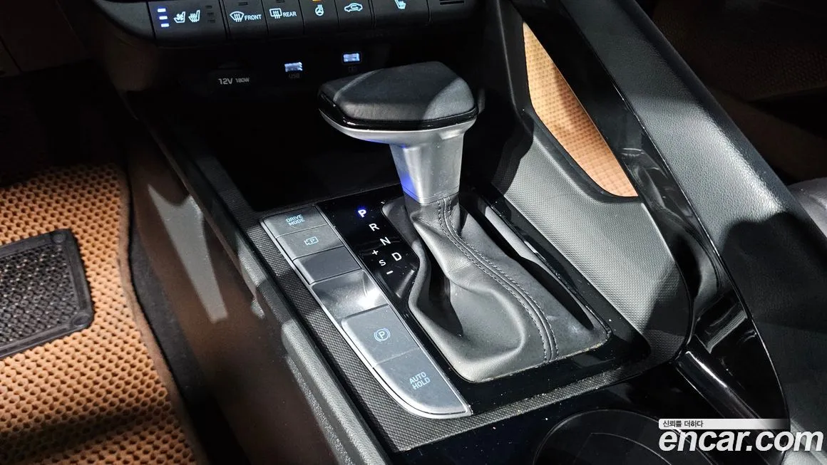 Hyundai AVANTE — фото 9