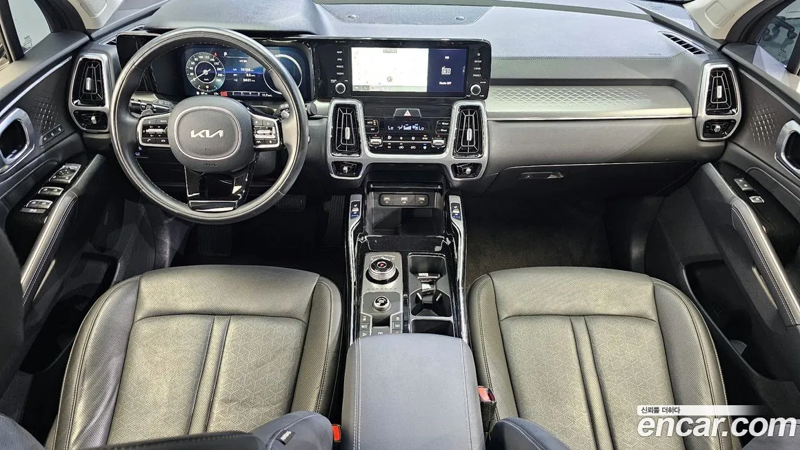 Kia Sorento — фото 7