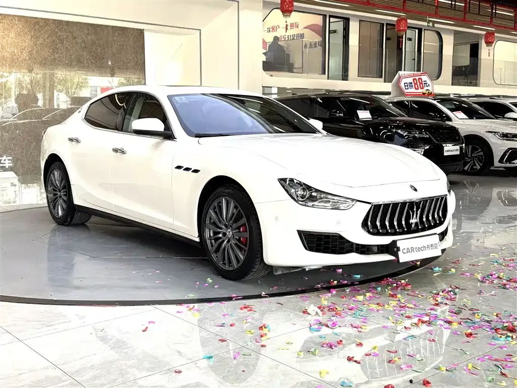 Maserati Ghibli — фото 2
