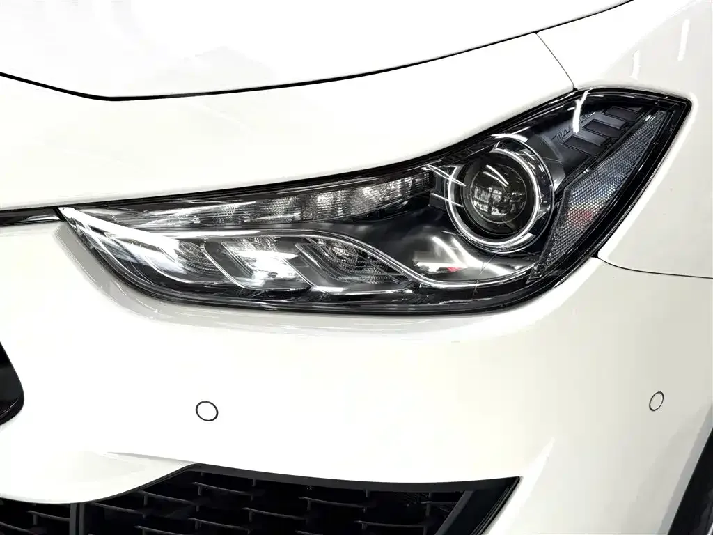 Maserati Ghibli — фото 9
