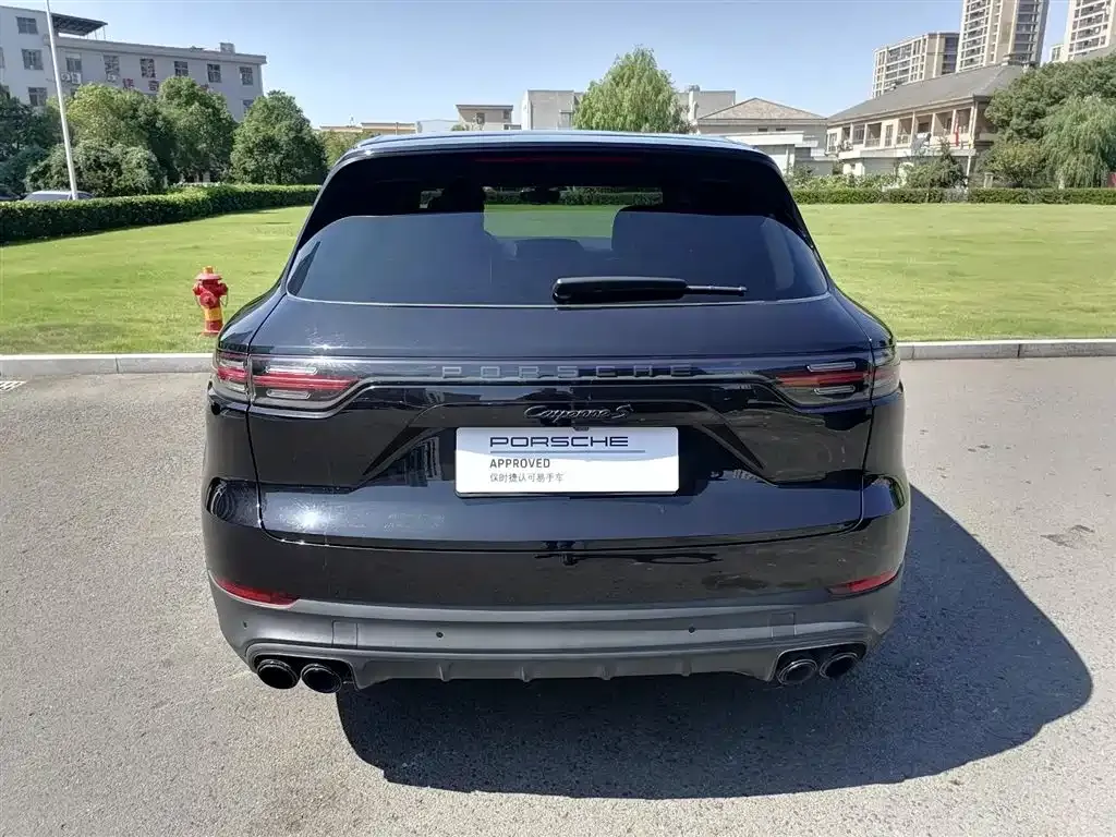 Porsche Cayenne Hybrid — фото 8