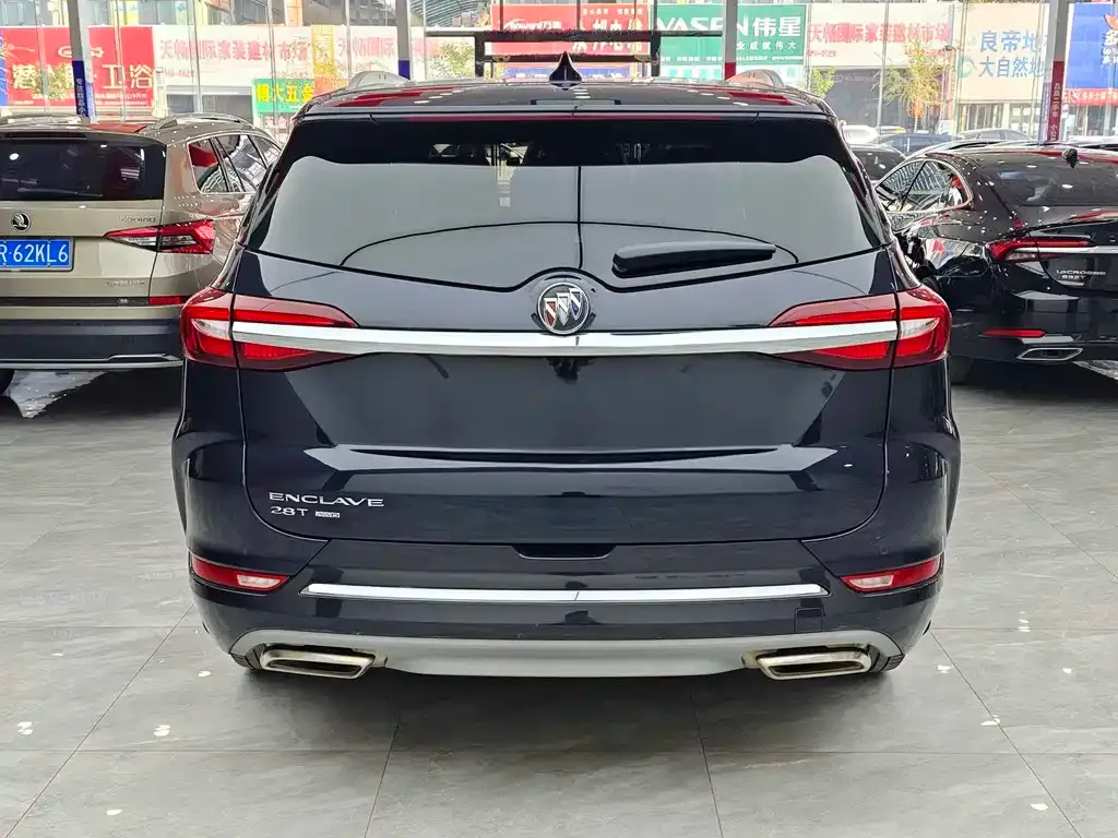 Buick Enclave — фото 5