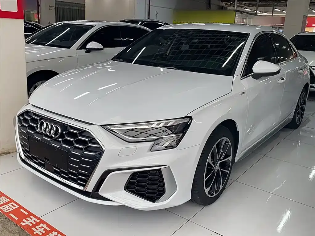 Audi A3 — фото 2