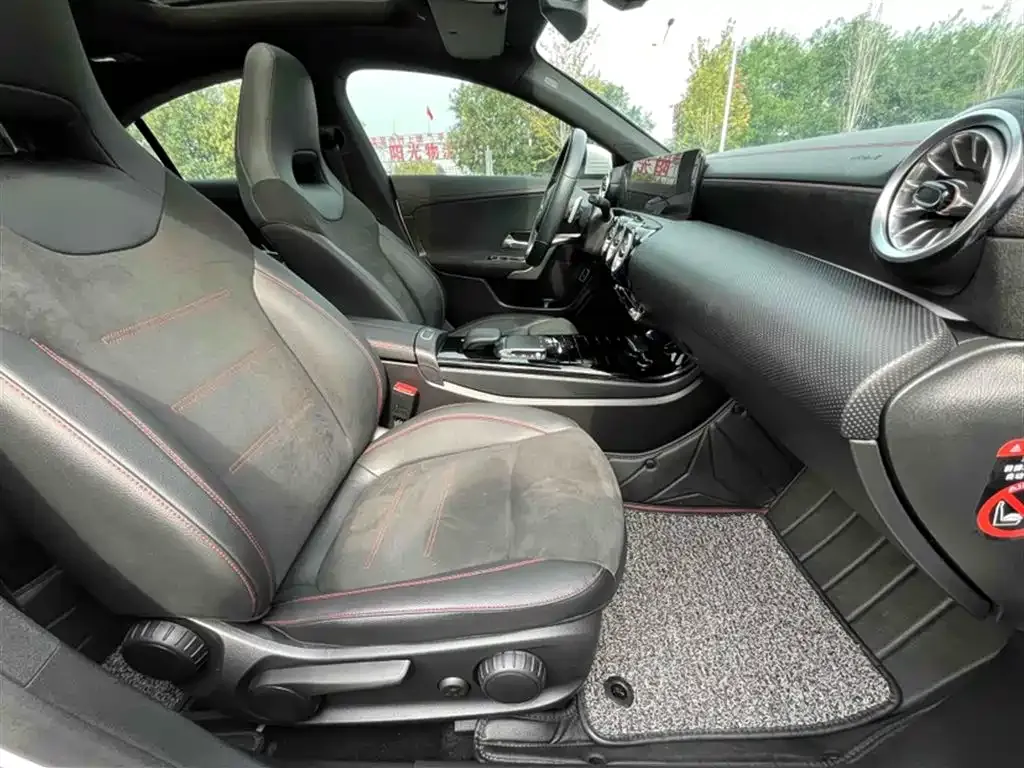 Mercedes-Benz CLA (Import) — фото 6