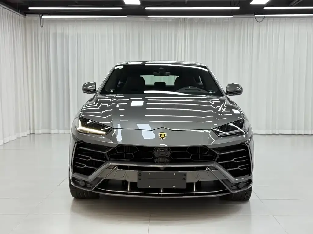 Lamborghini Urus — фото 2