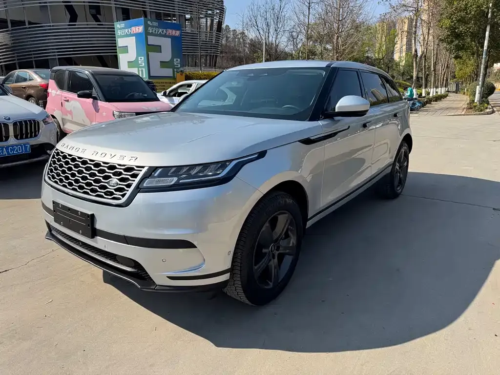 Land Rover Velar — фото 1