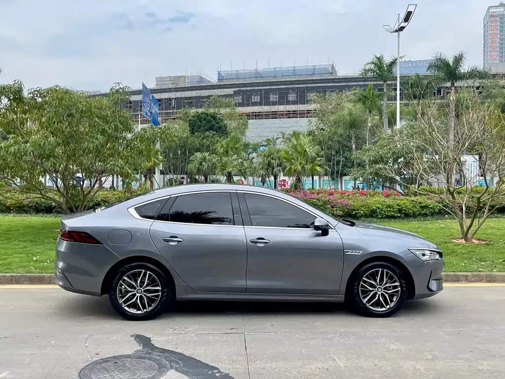BYD Qin PLUS — фото 7