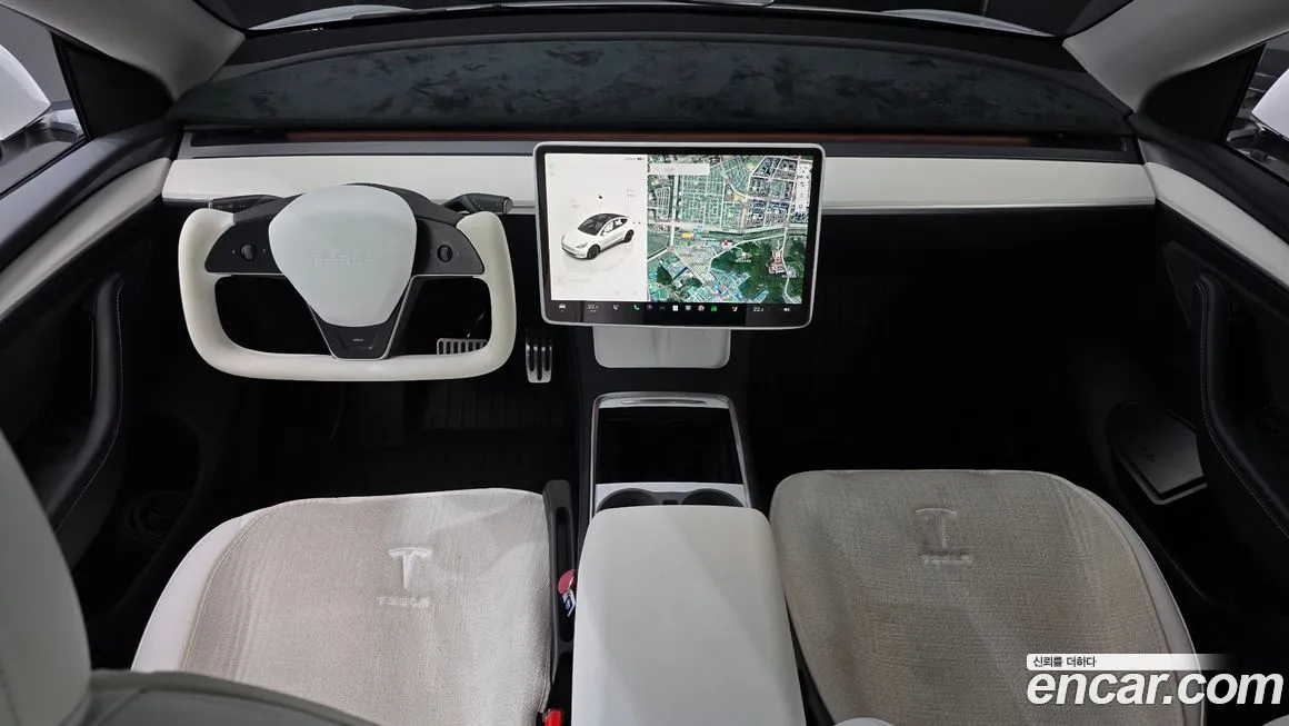 Tesla Model Y — фото 7