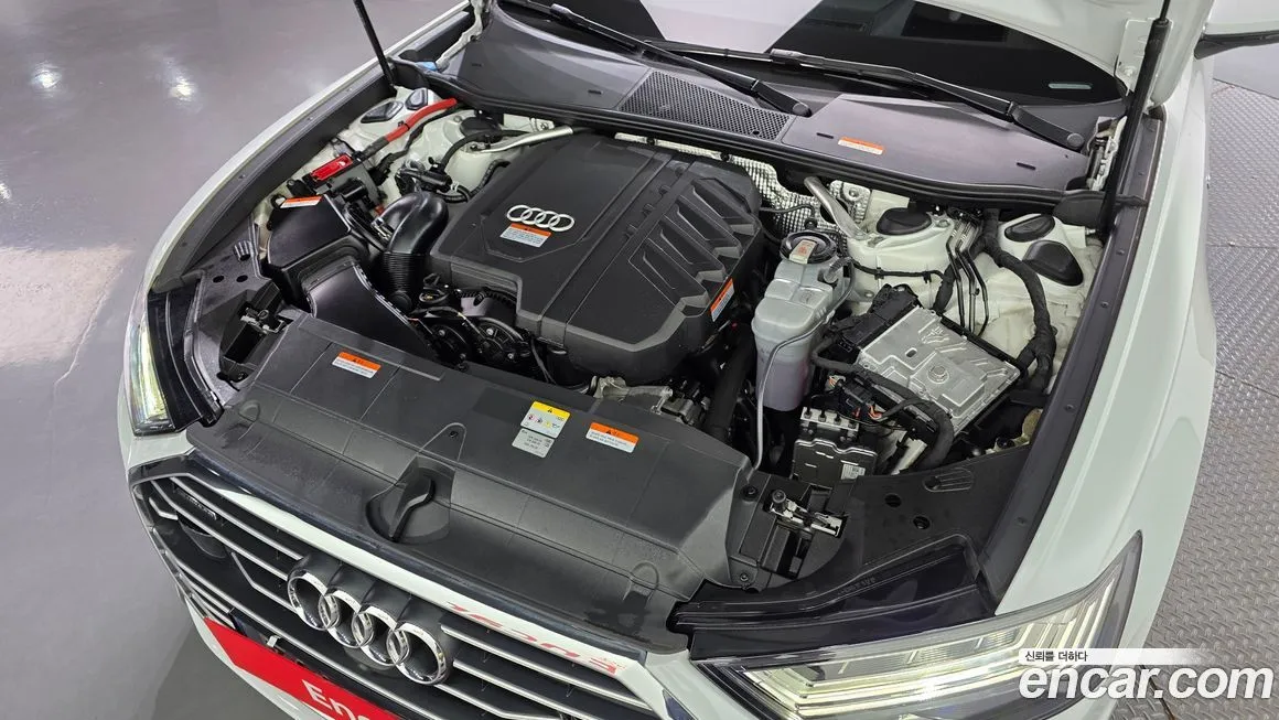 Audi A6 — фото 6
