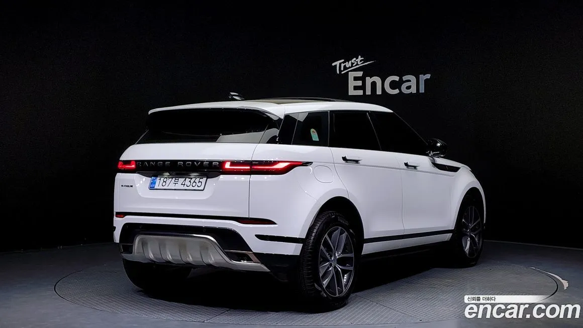Land Rover Range Rover Evoque — фото 2