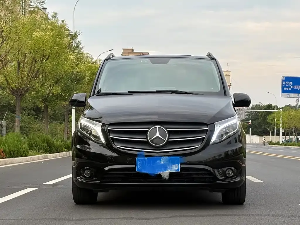 Mercedes-Benz Vito — фото 2
