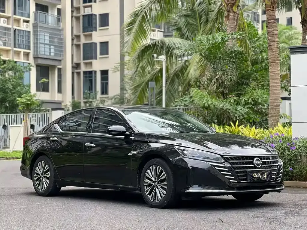Nissan Teana — фото 3