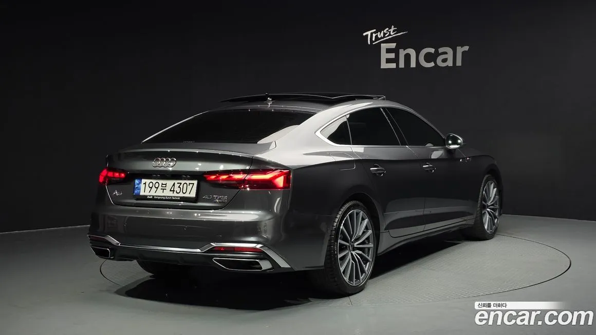 Audi A5 — фото 2