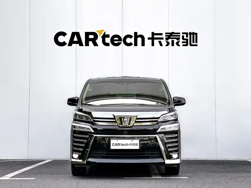 Toyota Vellfire — фото 2
