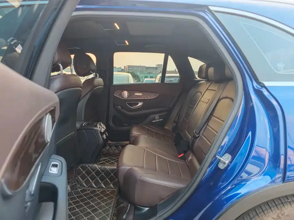 Mercedes-Benz GLC — фото 9
