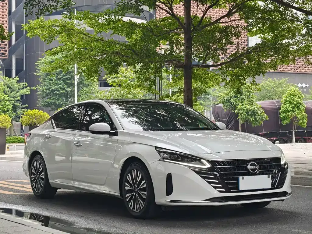 Nissan Teana — фото 3