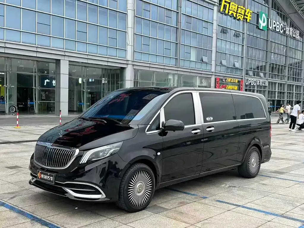 Mercedes-Benz Vito — фото 1