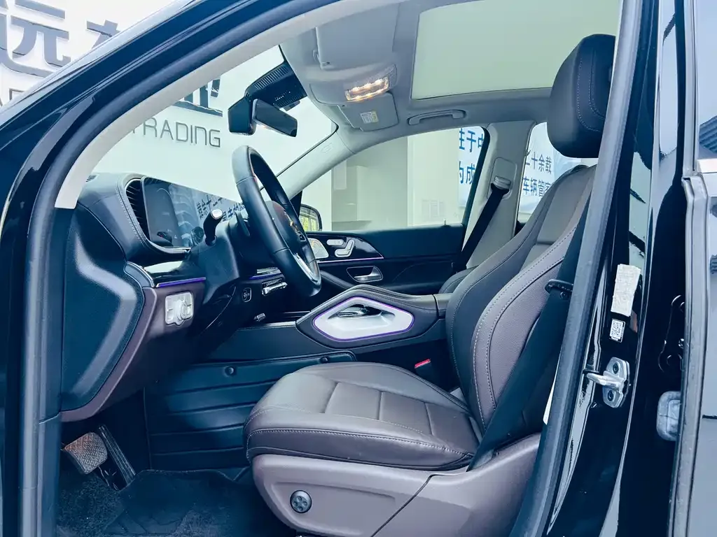 Mercedes-Benz GLE — фото 7