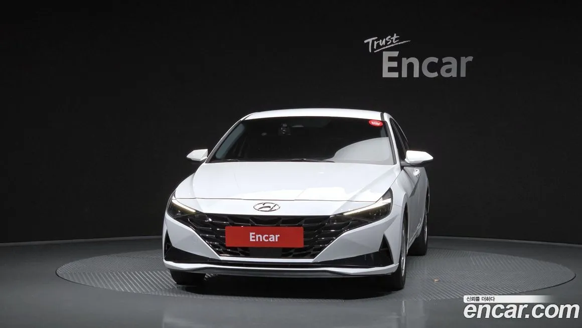 Hyundai AVANTE — фото 3