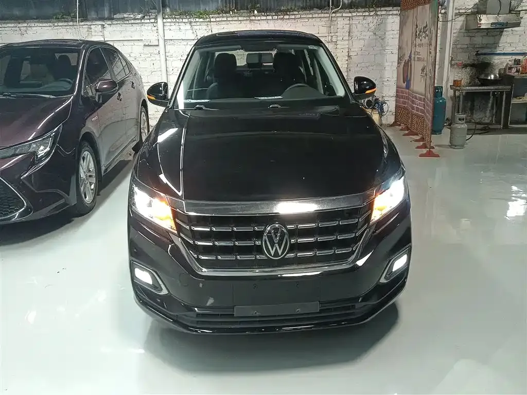 Volkswagen Passat — фото 3