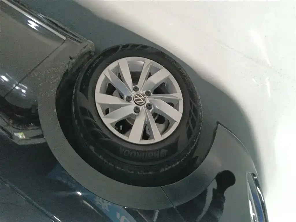Volkswagen Passat — фото 5