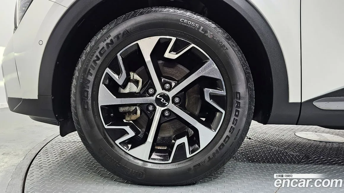 Kia Sportage — фото 5