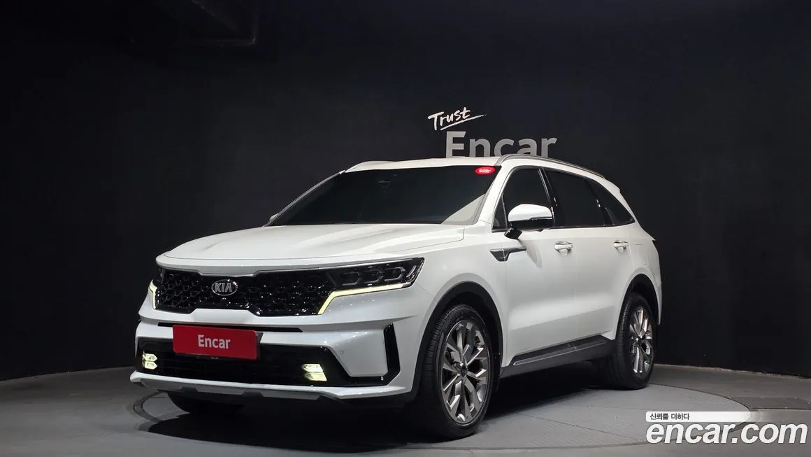 Kia Sorento — фото 1