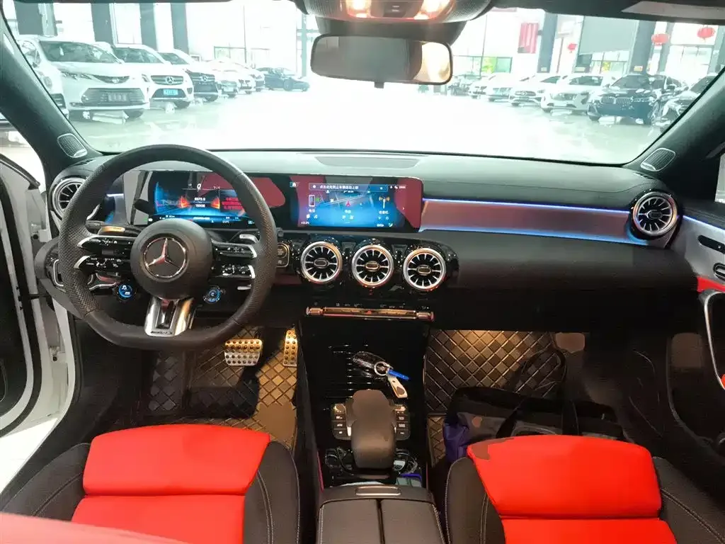 Mercedes-Benz A-Class AMG — фото 10