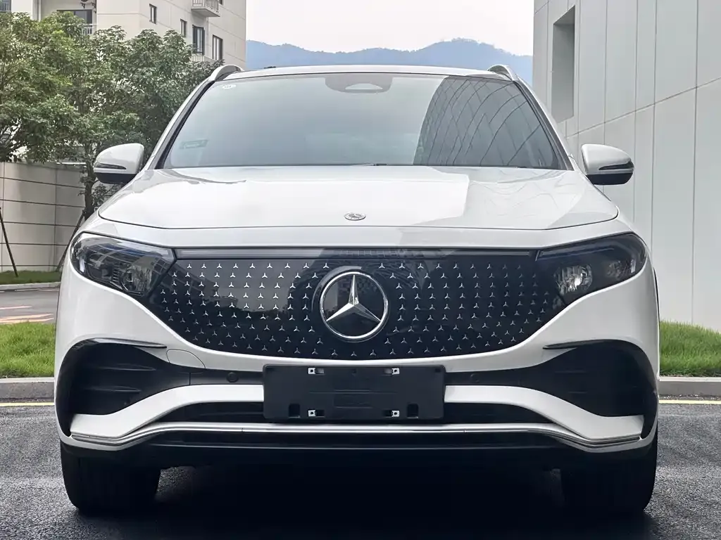 Mercedes-Benz EQA — фото 2