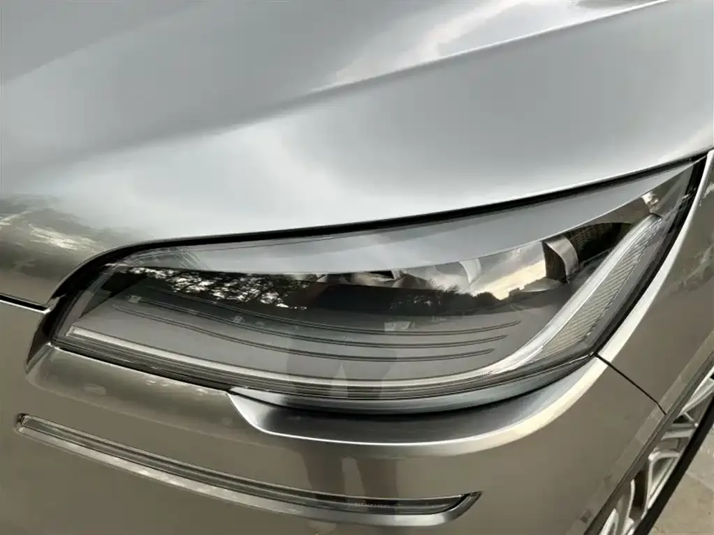 Lincoln Aviator — фото 10