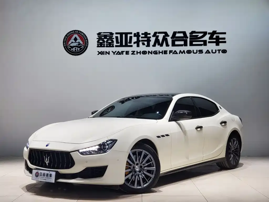 Maserati Ghibli — фото 1