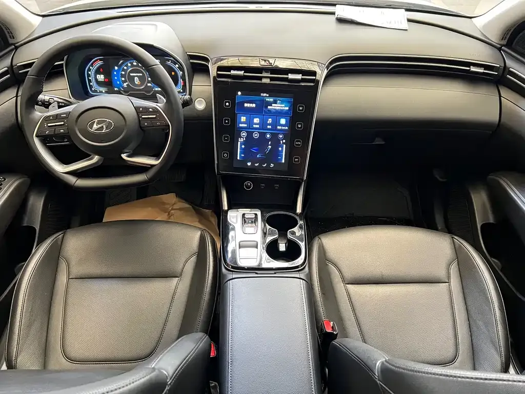 Hyundai Tucson — фото 6