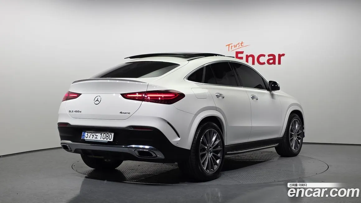 Mercedes-Benz GLE-Class — фото 2