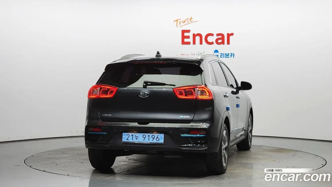 Kia Niro — фото 4