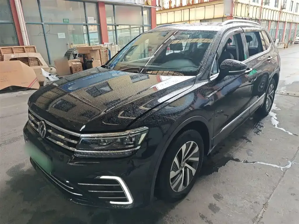 Volkswagen Tiguan L New Energy — фото 2
