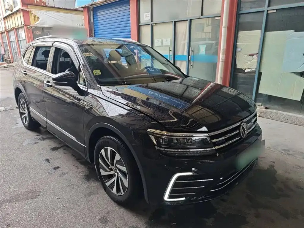 Volkswagen Tiguan L New Energy — фото 4