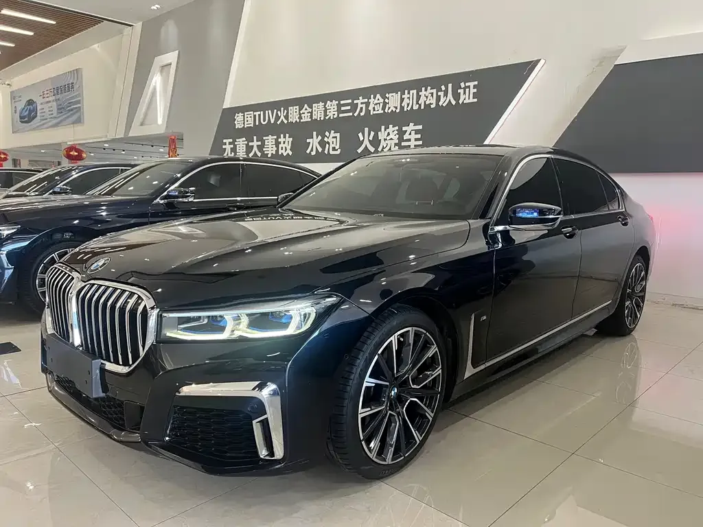 BMW 7 Series — фото 2
