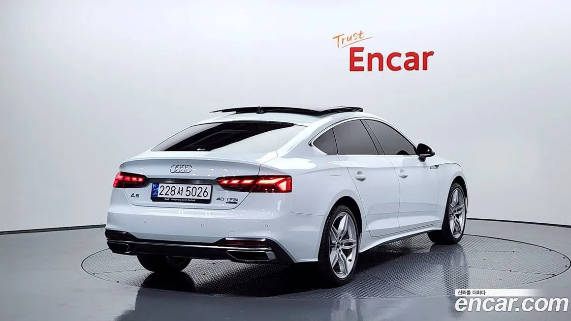 Audi A5 — фото 2