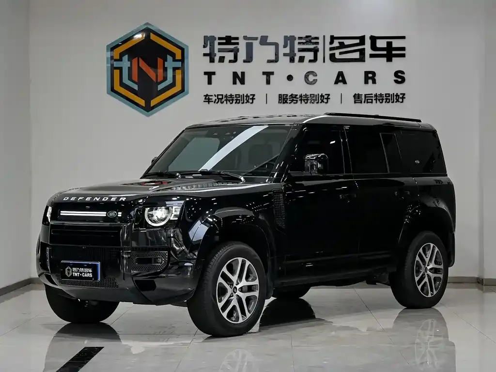 Land Rover Defender — фото 1