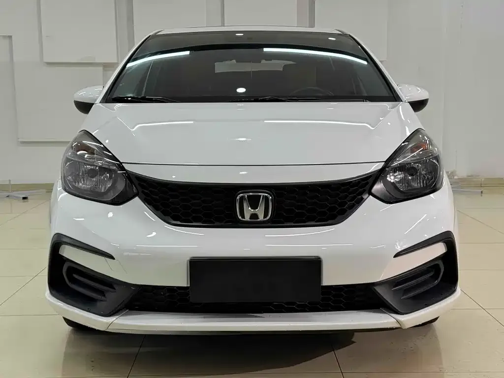Honda Fit — фото 2