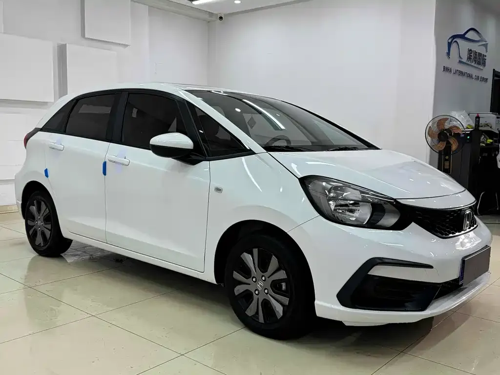 Honda Fit — фото 3