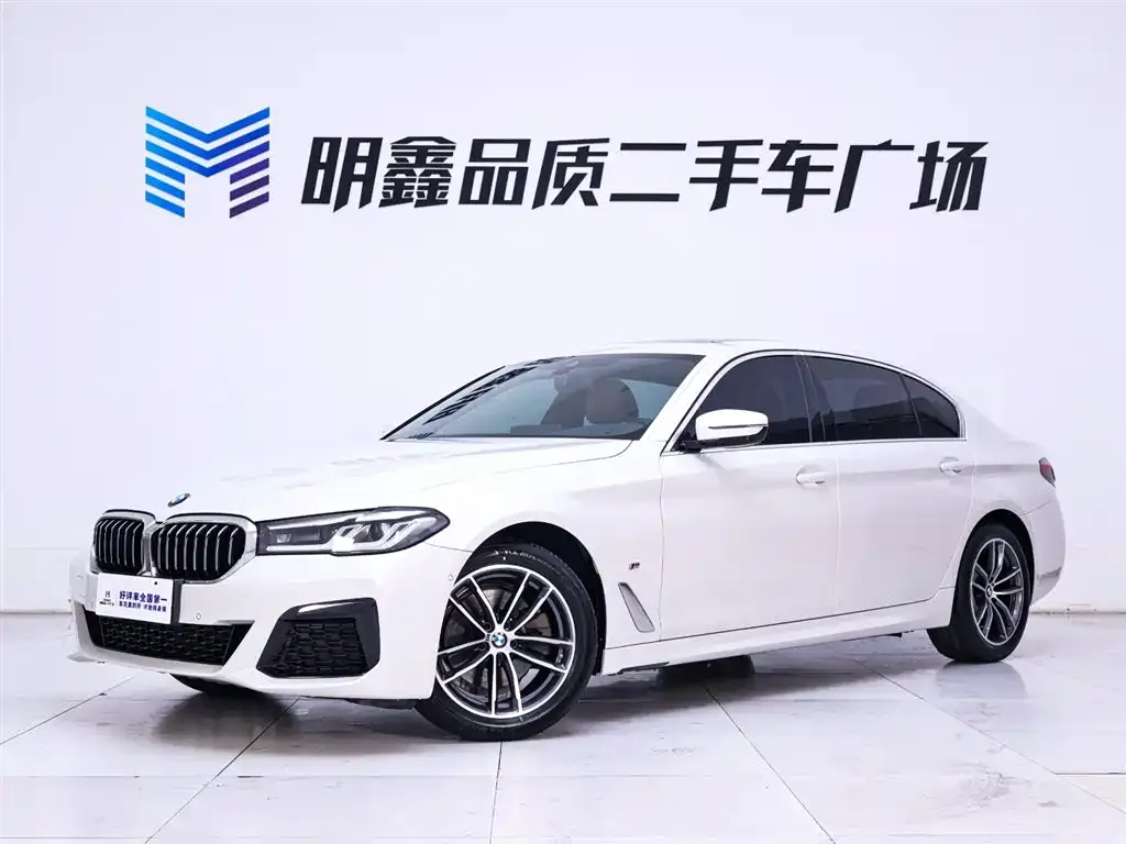 BMW 5 Series — фото 2