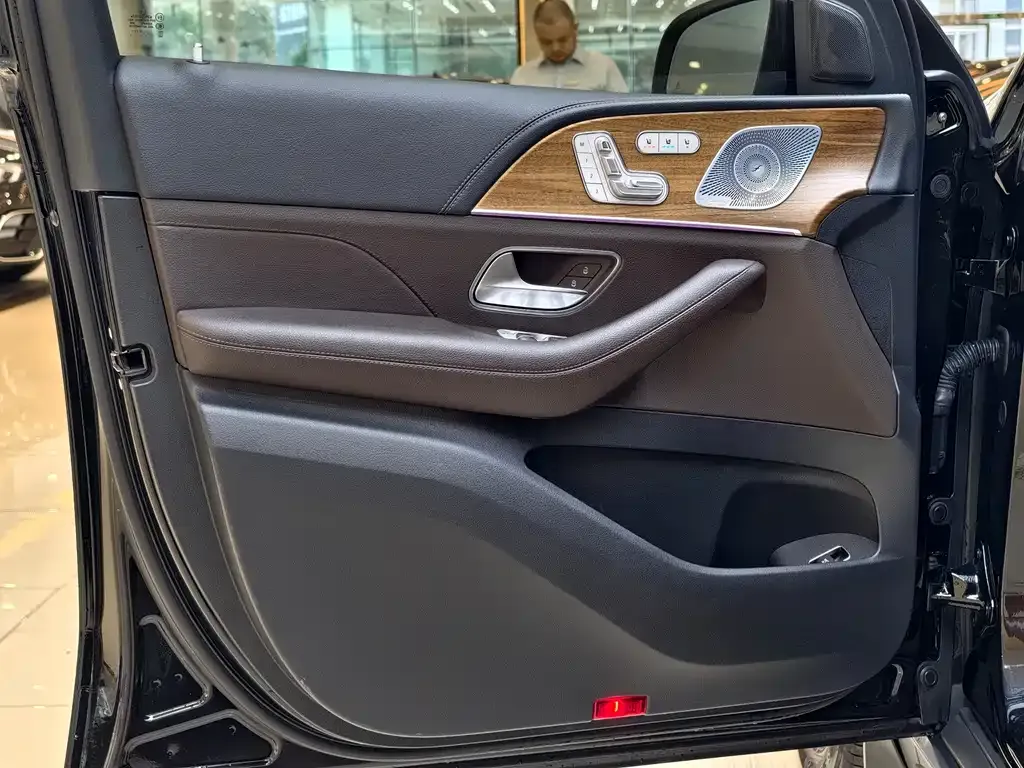 Mercedes-Benz GLE — фото 4
