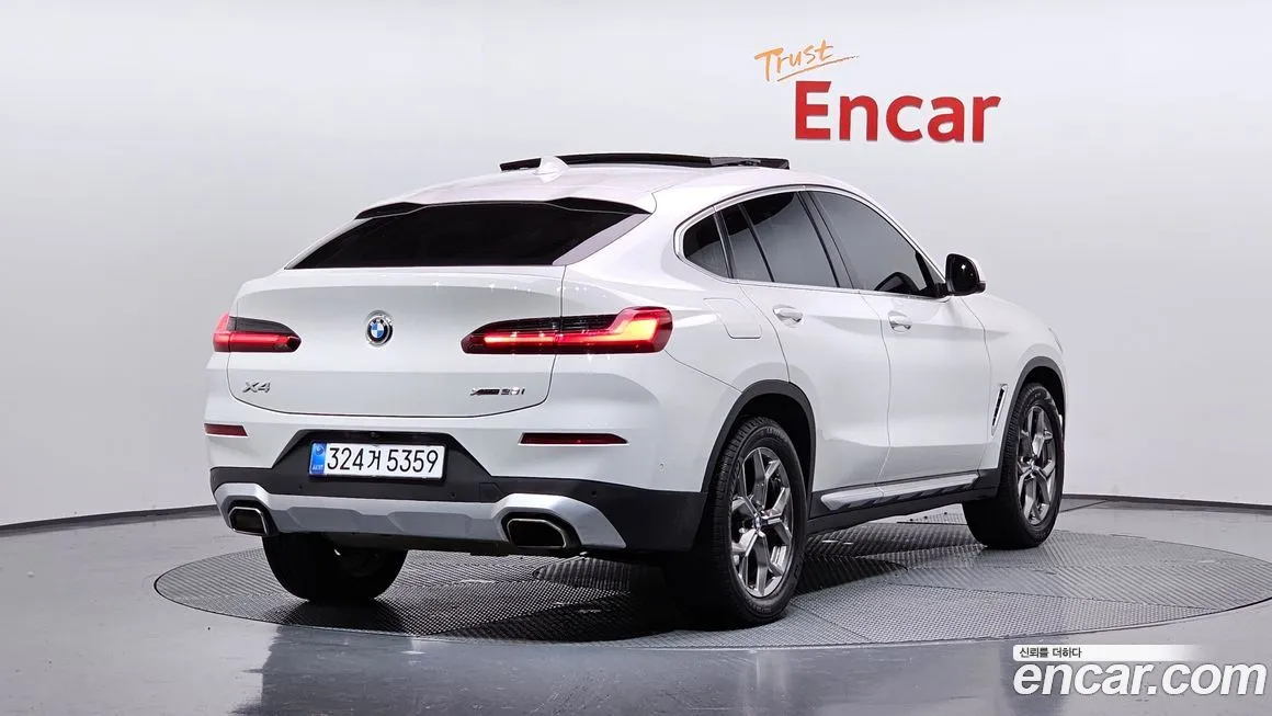 BMW X4 — фото 2