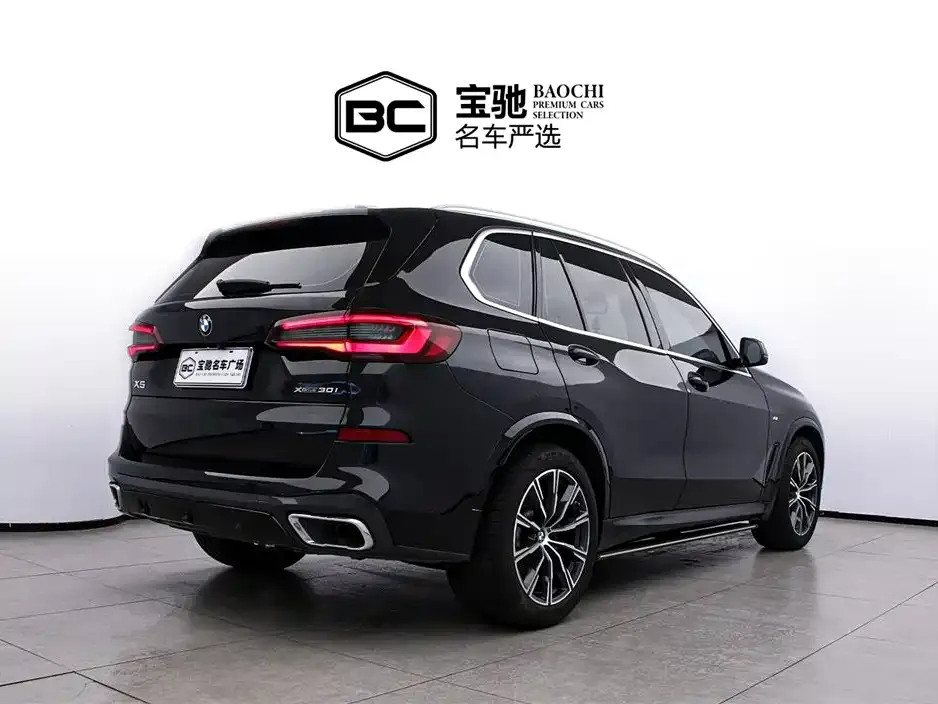 BMW X5 (Import) — фото 3