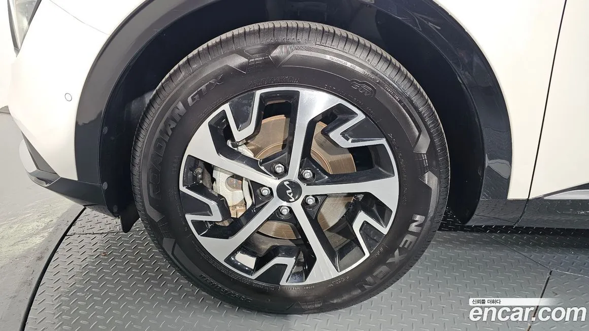 Kia Sportage — фото 5