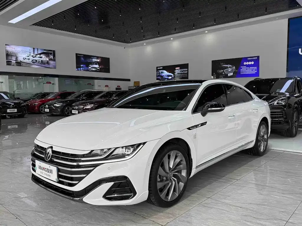 Volkswagen CC — фото 1