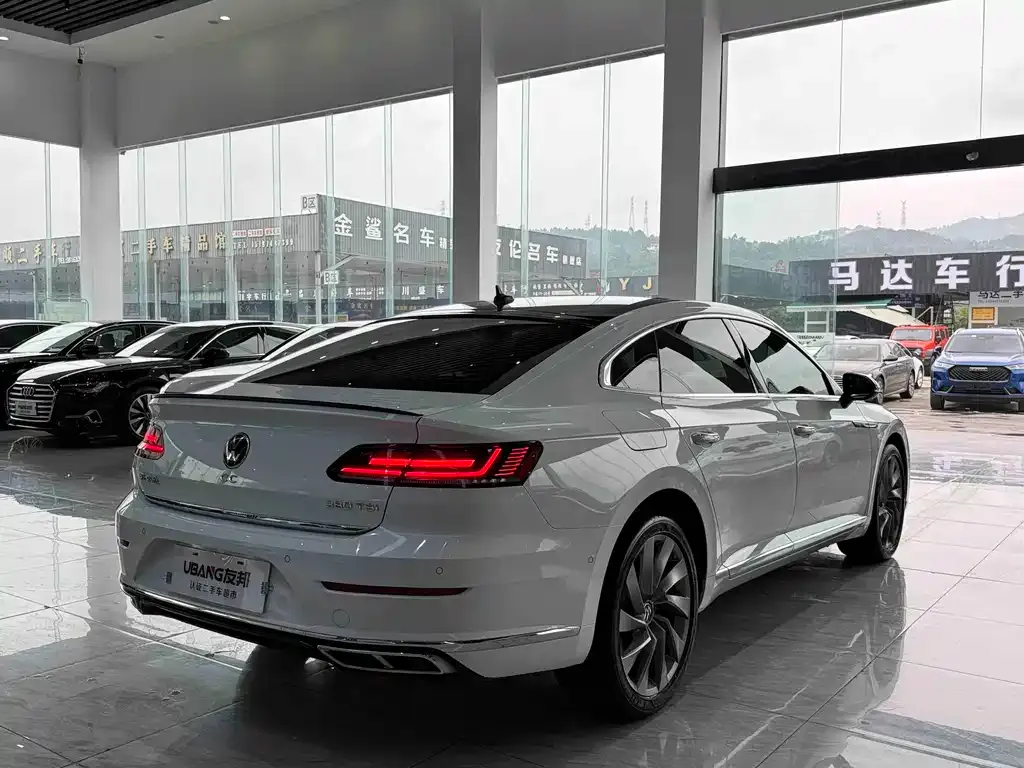 Volkswagen CC — фото 4