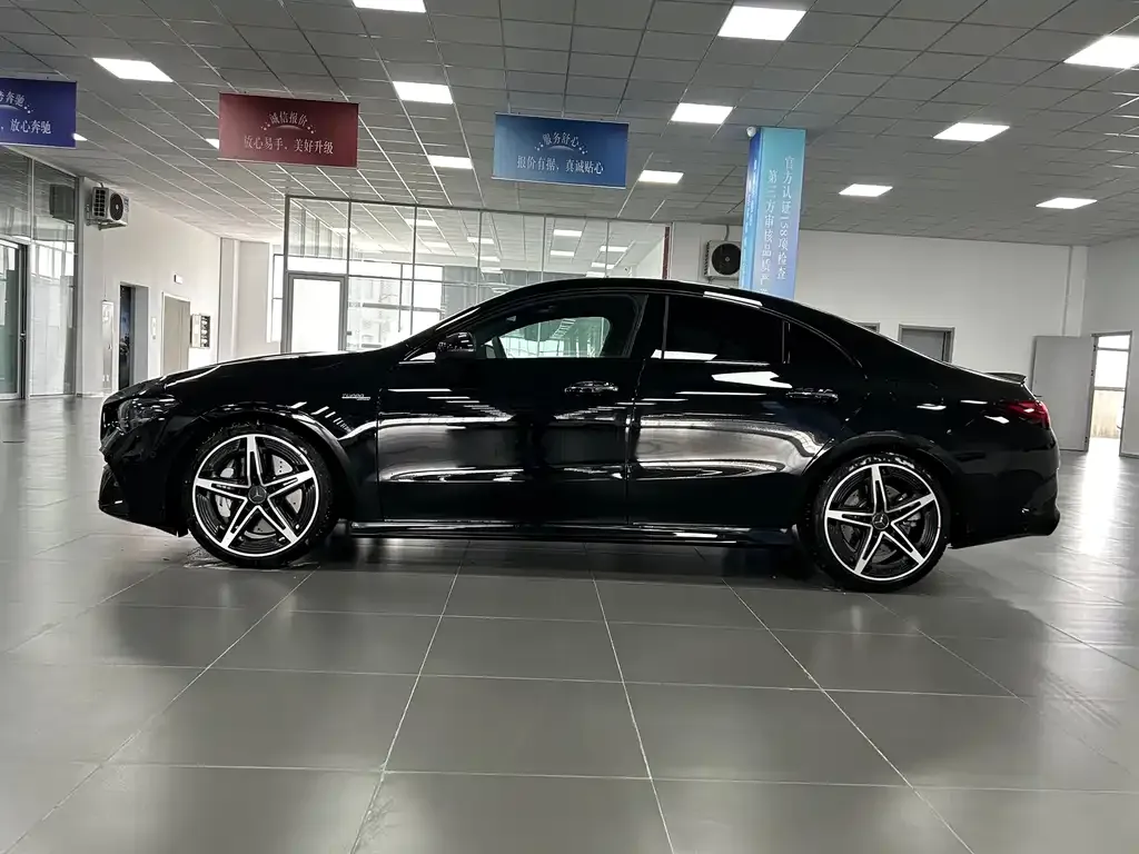Mercedes-Benz CLA AMG — фото 4